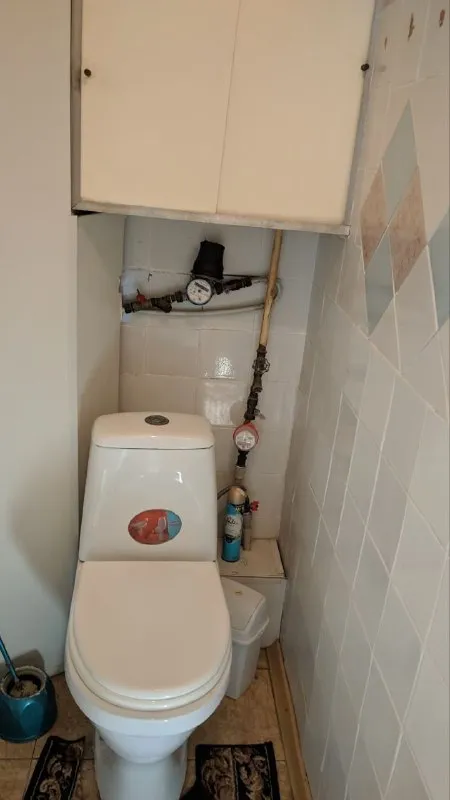 ‼️продажа квартиры‼️ 🏡продам 2-двухкомнатную квартиру г. донецк днр петровский район мкр-н тихий, ул стаханова ✅этажность–9/9 жилого дома ✅общая площадь–48 м2 ✅квартира очень теплая, светлая, в жилом комнаты раздельные, пластиковые окна, лоджия застеклена тоже ✅вода по графику поступает в квартиру ✅школа, детсады, больница - все в шаговой доступности 🔥собственник 💴цена: 2🍋7 рублей ☎️+7(977) 305-08-43 ольга телеграм, вацап недвижимость днр - фотография - 7