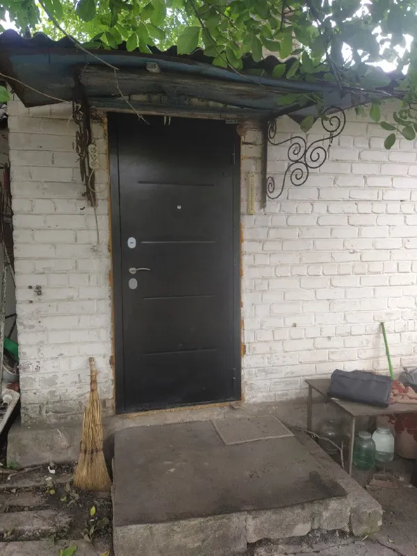 продам 1/2 часть финского дома (квартира на земле) 🌇донецк, петровский р-н, ул. летняя. ❗дом общей п... - фотография