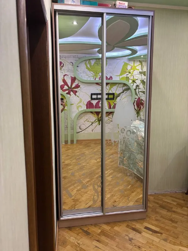 сдается vip 2 ком. квартира 🌇донецк, в центре города,   ул артема гастроном москва ворошиловский рай... - фотография