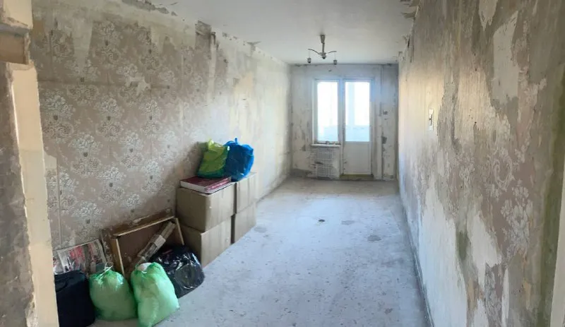 продам 3х комнатную квартиру 🌇донецк, центр ленинского района по улице туполева📍 💦вода круглосуточно 📑документы готовы к быстрой сделке, прописанных нет❗️ ✅хорошая планировка квартиры все комнаты раздельные. ✅квартира не угловая. двухсторонняя. очень теплая. ✅квартира готовилась под ремонт, поменяны балкон и лоджия ✅общая квадратура 66м 2 👍отличное месторасположение, развита инфраструктура, отличная транспортная развязка! 💰цена:  4 700 000 ₽ 📲☎️+79495059339 📲☎️+79496455686 подписаться | дать объявление - фотография - 3