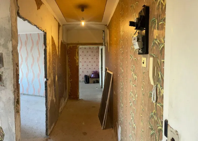 продам 3х комнатную квартиру 🌇донецк, центр ленинского района по улице туполева📍 💦вода круглосуточно 📑документы готовы к быстрой сделке, прописанных нет❗️ ✅хорошая планировка квартиры все комнаты раздельные. ✅квартира не угловая. двухсторонняя. очень теплая. ✅квартира готовилась под ремонт, поменяны балкон и лоджия ✅общая квадратура 66м 2 👍отличное месторасположение, развита инфраструктура, отличная транспортная развязка! 💰цена:  4 700 000 ₽ 📲☎️+79495059339 📲☎️+79496455686 подписаться | дать объявление - фотография - 7