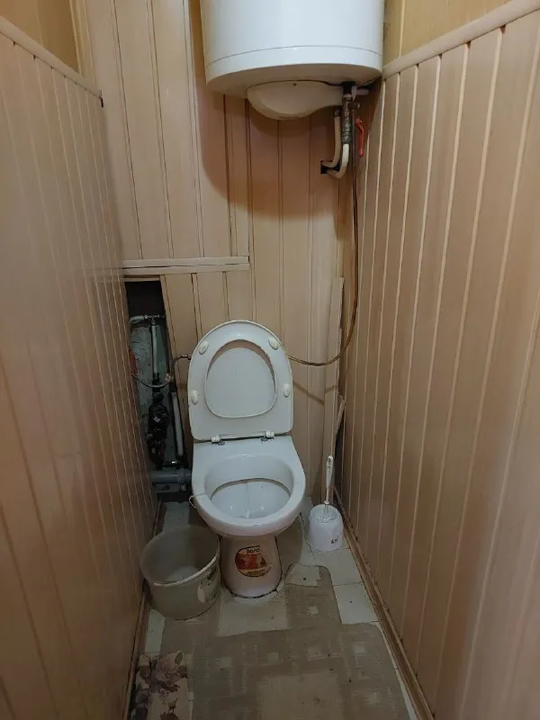 🅰️🅰️🅰️🅰️🅰️🅰️ продам 3х комнатную квартиру 📍г. макеевка, бажанова, ул. руднева, дом 1 8/9, не угловая, все комнаты раздельные 📍отличное место, школа, садик, остановка, магазины, рынок, возле дома. очень хорошие соседи ✅везде пластиковые окна ✅электробак ✅все комнаты раздельные ✅большая кухня (рядом с кухней большая, глубокая кладовка) ✅в зале балкон, не застеклен ✅в спальне большая лоджия, застеклена ✅состояние обычное, чистое, жилое документы полностью готовы к продаже, прописаных нет. больше информации по телефону. вышлю больше фото. 3500000 + хороший торг. +79493823418 инна - фотография - 8