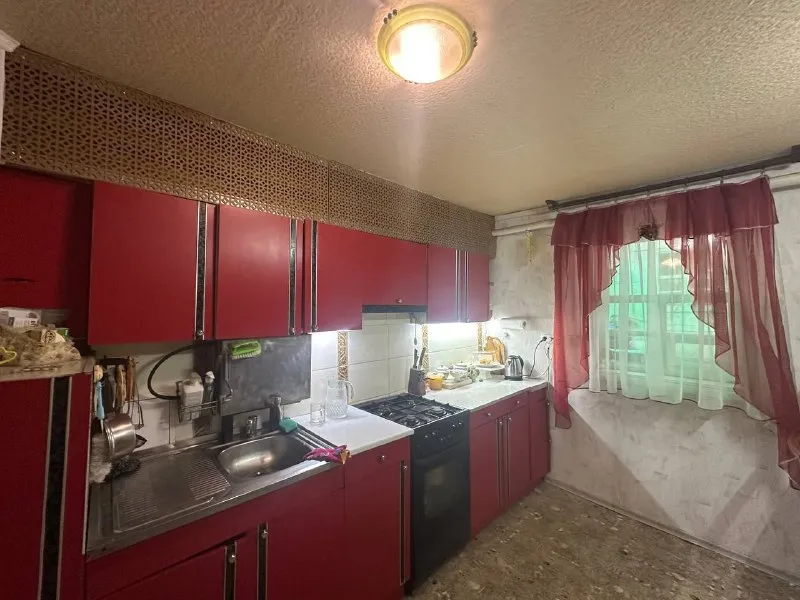 продажа частного 🏡 дома 🌇донецк, буденновский район, пересечение ул. талалихина и светлого пути. 📍 ✅60 кв. м. , есть подвал сухой. ⛽дом газифицировань 💦вода есть по графику, канализация-яма. ✅окна пластикь ❗️чистый и уютный дом. 👍на участке есть флигель 30 кв метров. во флигеле есть кухня и санузел. - фотография - 8