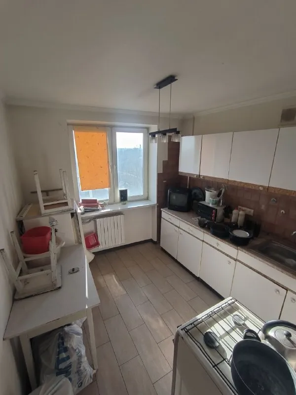 ‼️продажа квартиры‼️ 🏡продаётся 1-однокомнатная 🗺г. донецк днр «центр» пр-кт дзержинского 2 ✅этажность–8/9 жилого дома ✅сделан основной ремонт, заменены двери, окна, полностью балкон, хорошая входная дверь, заменена проводка, сантехника, новая система отопления, стены выровняны ✅мебель и техника остаётся кондиционер, стиральная машинка и прочее вода по графику идёт 🔥собственник 💴цена: 3🍋8 рублей 📞для просмотра звоните ☎️+7(949) 387-24-82 📨подписаться - фотография - 4