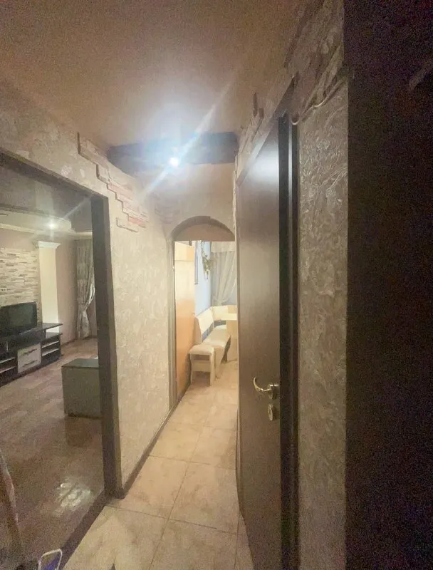 срочно продам 2- комн. квартиру. 🌇донецк, петровский р-н, ул. пл. победы. 📍 ❗квартира с  современным... - фотография