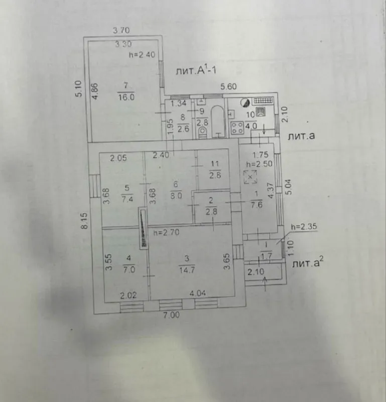 продам 4х-комнатный 🏡 дом 🌇донецке по ул. виноградной (кировский р-н, ориентир - пл. свободы, фабрика игрушек)📍 ✅общая площадь участка - 608 м2.общая площадь дома - 77.4 м2, шлакоблок. жилая - 45.1м2 ✅большой сухой подвал. 🅿на территории участка также гараж (23.8 м2) с ямой и 2х-комн. летняя кухня с газом (21 м2). ✅также на территории участка построены вольер, летний душ, уборная, 2 сарая. ❗️все постройки узаконены и внесены в росреестр. - фотография - 10