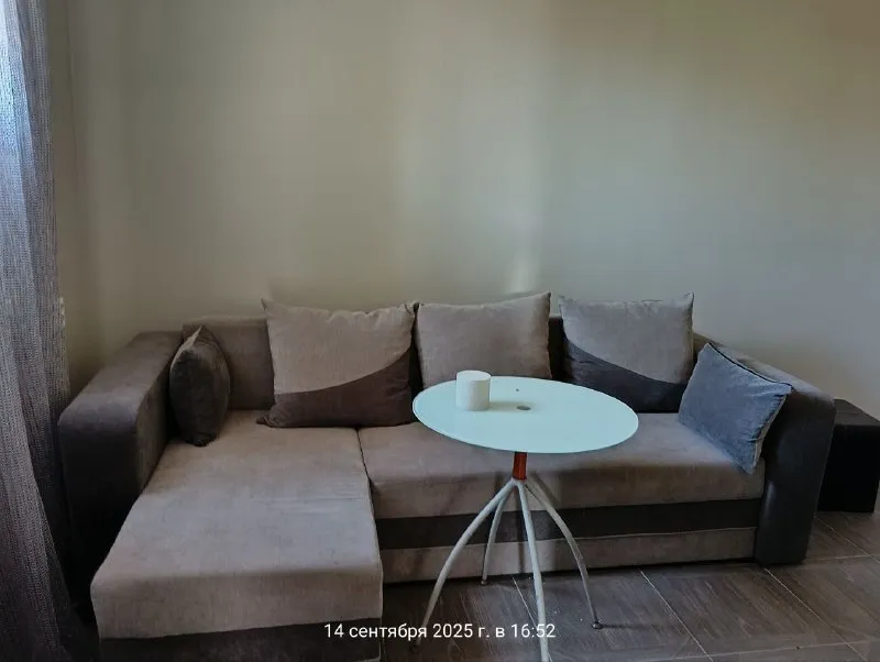 продам двухэтажную дачу 🏡 дача приватизированная❗️ 🌇донецк, ориентир караванная (авдотьино), ликероводочный завод). скважина. 📍 ✅современная дача с хорошим ремонтом и современной мебелью. - на 1м этаже: кухня-гостиная и сан. узел (просторный), коридор. - - на 2м этаже – две изолированные спальни и балкон. ✅участок 5.2 сотки (приватизирован). 🍖мангальная зона, уличный душ и туалет, хоз. блок. ✅забор по периметру, заезд во двор. 🚌рядом остановка транспорта – 51 автобус. 💰цена 2 900 000руб.   📲☎️+7 949 470 04 83 (феникс) 📲☎️+7 949 796 89 69 (миранда) ан анна подписаться | дать объявление - фотография - 9