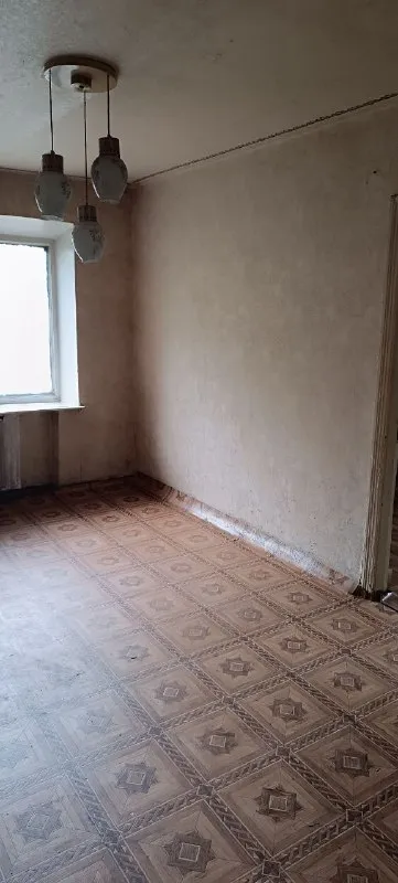 🔥продам 2х. Комн. 🔥ленинский район -3,5 млн. 🔥2 этаж/5 этажного дома. 🔥универмаг "радуга". 🔥по улице ивана ткаченко. Квартира очень светлая, сухая, вода практически каждый день идет, очень теплая. Два встроенных шкафа, счётчик на газ и колонка автомат для горячей воды. Документы в процессе подготовки. 🔥+7(949)36-77-907 татьяна александровна - фотография - 10