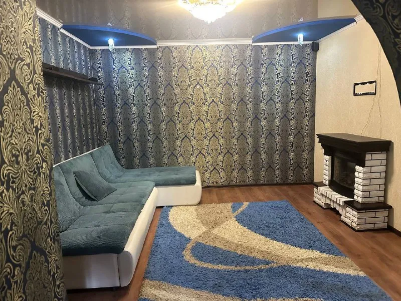 🌟 сдам в аренду 3-комнатный дом в куйбышевском районе, смолянка! 🌟 🏡 • просторная гостиная с камином... - фотография