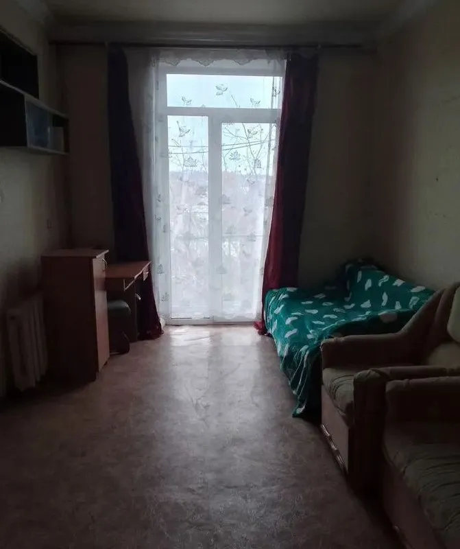 ‼️аренда квартиры‼️ 🔑аренда однокомнатной квартиры. 🌎город: донецк днр 🏙️район: киевский 📍ул часов-ярская, 33. ✅этажность–4/4 жилого дома. 💬сдается ком квартира по ул часов-ярская, 33. ✅в квартире 2 дивана, шкаф, стол, бойлер, ✅холодильник, чайник, стиральная машинка автомат, электроплита. ✅есть балкон. 🔥собственник. 💳цена: 18.000₽+коммунальные услуги. при заселении оплата за первый и последний месяц и залог 10 000 (возвращаем при выселении). ☎️подробности по тел; ☎️+89046729991 📲tg: марина 📨подписаться - фотография - 6