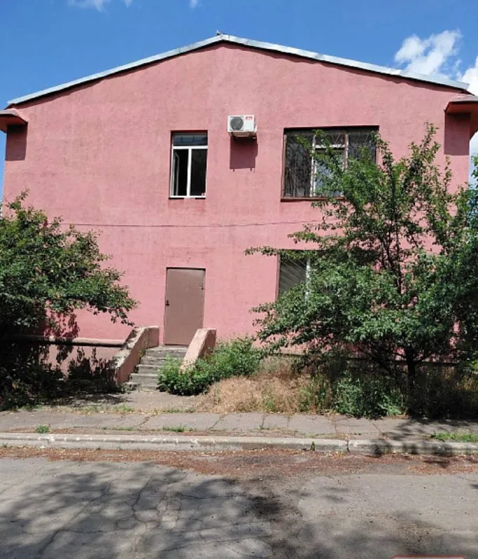 продам коммерческое помещение свободного назначения — 380м² 📍 отличное расположение — макеевка, поме... - фотография