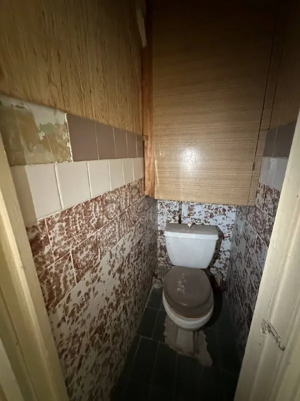 ‼️продажа квартиры‼️ 🏡продажа от собственника 4-четырехкомнатная квартира г. харцызск днр пгт. горное ✅этажность–4/5 жилого дома ✅общая площадь–67 м2 ✅с/у раздельный ✅есть балкон и кладовая ✅в шаговой доступности школа, садик, магазины, аптека ✅выполнен фасадный ремонт дома ✅квартира под ремонт 🔥собственник 💴цена: 2🍋300.000 рублей 📲за более подробной информацией обращаться по телефону; ☎️+7(949) 430-29-17 📨подписаться - фотография - 8