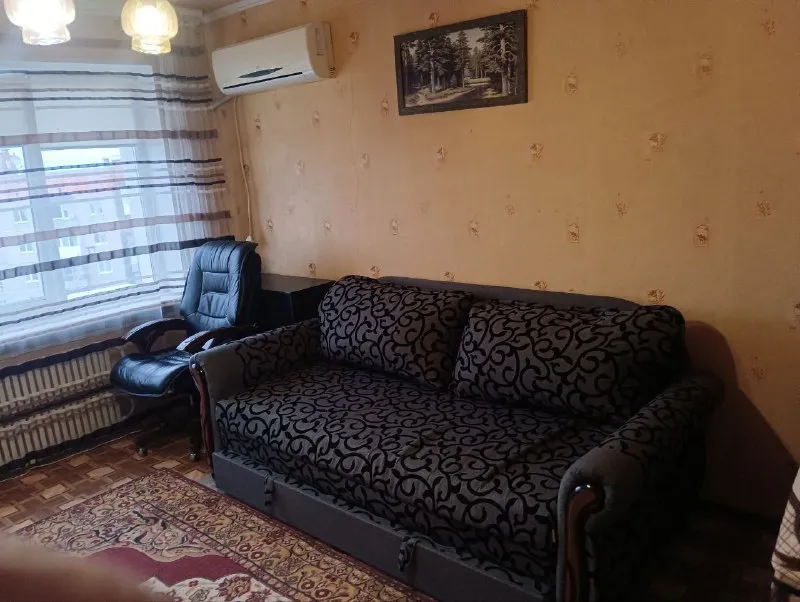 сдается 2-комнатная квартира 🌇донецк, на нижней гладковке, ул. савченко, киевский район. 📍 ✅развитая инфраструктура ✅отличная транспортная доступность 👍полностью меблирована и оборудована всей необходимой бытовой техникой 💦вода подается по графику с хорошим напором ✅можно установить накопительный бак ✅квартира утеплена снаружи ✅этаж 8/9 этажного дома ✅интернет wifi 💰цена 40000 ₽ +залог +комиссия агентства. оплата после заселения и подписания договора. без предоплат и посещения офиса 📲☎️+79493523316 подписаться | дать объявление - фотография - 4