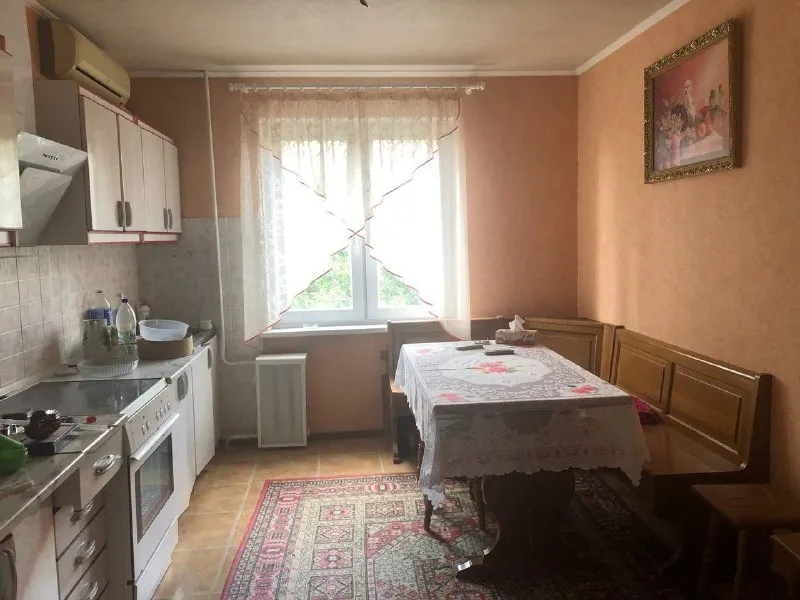 ‼️продажа квартиры‼️ 🏡продам 4-четырехкомнатную квартиру г. донецк днр куйбышевский р-н, ул куйбышева 209, мкр-н магистральный, рядом галактика и школа 51 ✅в квартире сделан качественный ремонт ✅мебель частично остается вода во время подачи идет 🔥собственник 💴цена: 8🍋3 рублей 📲подробности по тел; ☎️+7(949) 385-93-57 сергей 📨подписаться - фотография - 6