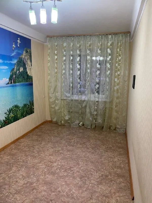 ‼️‼️‼️аренда комн. квартира г. донецк днр буденновский ваз‼️‼️‼️ 🏡сдам квартиру с частичной мебелью, сроком от 3-6 месяцев семьям с детьми, мужчины итр. ✅вода в квартире согласно графика, бойлер. ‼️без холодильника. спальные места- кровати. 💴цена: 22 000₽ + комуслуги. ☎️☎️☎️ +79494194208 📨подписаться - фотография - 3