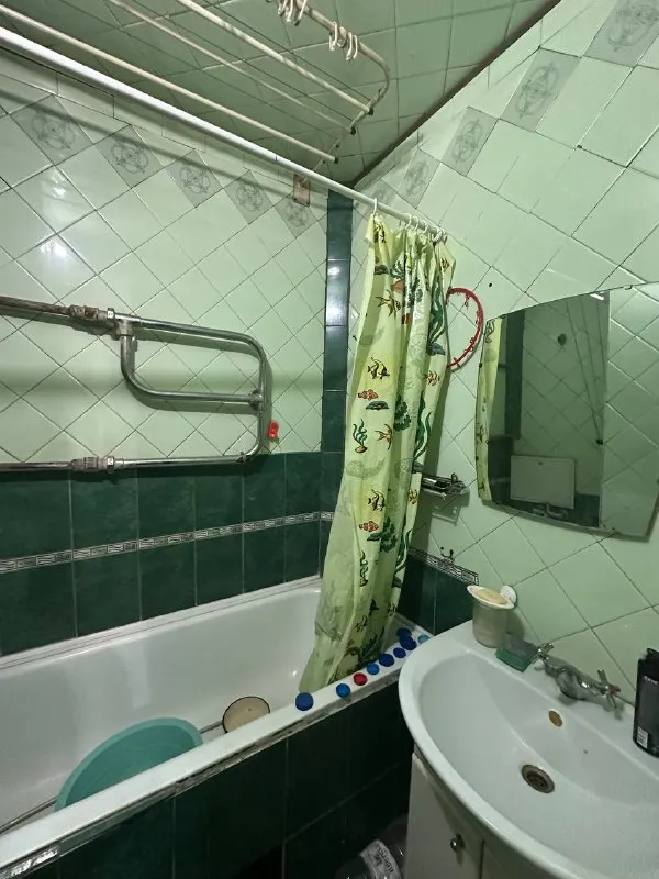 ‼️продажа! ленинский проспект‼️ продажа 4 ком квартиры. ленинский проспект, центр славянской культуры. комнаты раздельные, кухня 9 квадратных метров, 4 этаж 9 ти этажного дома. состояние жилое. рядом транспортные остановки, супермаркет, центр славянской культуры, храм. документы готовы никто не прописан цена 6,500,000р + торг! +79493268382 виктория ан недвижимость днр - фотография - 9