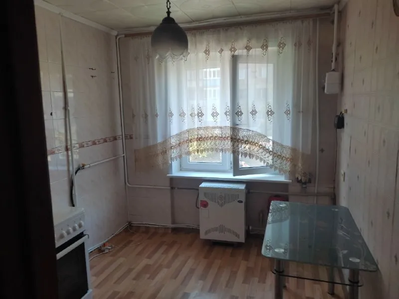 ‼️продажа квартиры‼️ 🏡продаётся трехкомнатная квартира в г. енакиево днр фильтровальная станция ✅этажность–2/9 жилого дома ✅квартира не угловая имеется балкон и лоджия ✅окна пластиковые индивидуальное газовое отопление ✅рядом школа, детский садик, остановка общественного транспорта, во дворе дома супермаркет продажа от собственника 🧾документы готовы 🔥собственник 💴цена: 2🍋7000.000 рублей 📲+7(949) 302-16-04 📲+7(949) 424-32-30 📨подписаться - фотография - 6