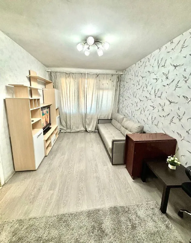 ‼️аренда! центр славянской культуры‼️ аренда! 2х комнатная квартира, этажность 7/9, проспект ленинский, напротив центр славянской культуры, вся бытовая, вай-фай, вода по графику доходит! бойлер поставят в счёт аренды. отличное месторасположение, транспорт в любую сторону города. не военных, не студентов! цена 40,000р + коммуналка +79493268382 виктория ан недвижимость днр - фотография - 3