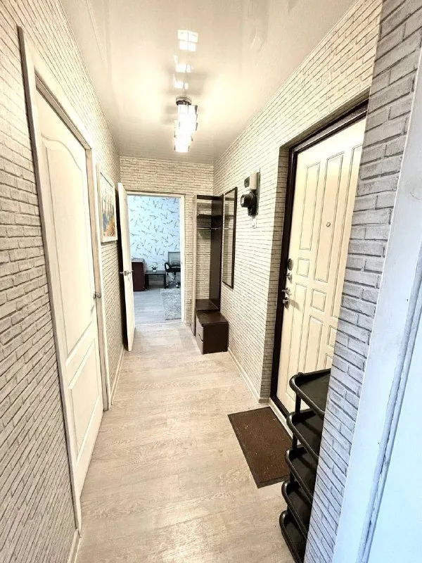 ‼️аренда! центр славянской культуры‼️ аренда! 2х комнатная квартира, этажность 7/9, проспект ленинский, напротив центр славянской культуры, вся бытовая, вай-фай, вода по графику доходит! бойлер поставят в счёт аренды. отличное месторасположение, транспорт в любую сторону города. не военных, не студентов! цена 40,000р + коммуналка +79493268382 виктория ан недвижимость днр - фотография - 7