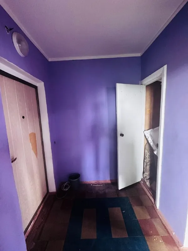 ‼️продажа квартиры‼️ 🏡продам 1-однокомнатную квартиру г. макеевка днр советский р-н мкр-н магистральный ✅9 этаж утеплена всё рядом в ванной сделан косметический ремонт ✅квартира тёплая, просторная прописанных и долгов нет 🧾документы готовы 🔥собственник ✅агентство не беспокоить 💴цена: 1🍋000.000 рублей без торга‼️ 📞все вопросы по телефону ☎️+7(949) 622-79-53 📨подписаться - фотография - 3