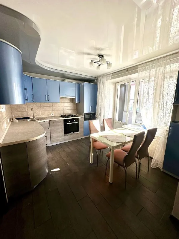 ❣️сдается посуточно 2-комнатная квартира в ворошиловском районе. ✨полностью новый ремонт, мебель и т... - фотография