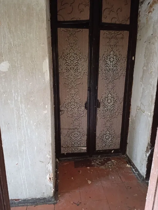 ‼️продажа квартиры‼️ 🏡продается 1-однокомнатная квартира под ремонт г. макеевка днр центрально городской район 🗺ориентир: остановка 28 линия ✅этажность–9/9 жилого дома ✅от собственника, документы готовы к продаже 💴цена: 900.000 рублей торг уместен ‼️ ☎️+7(949) 588-74-71 недвижимость днр - фотография - 5