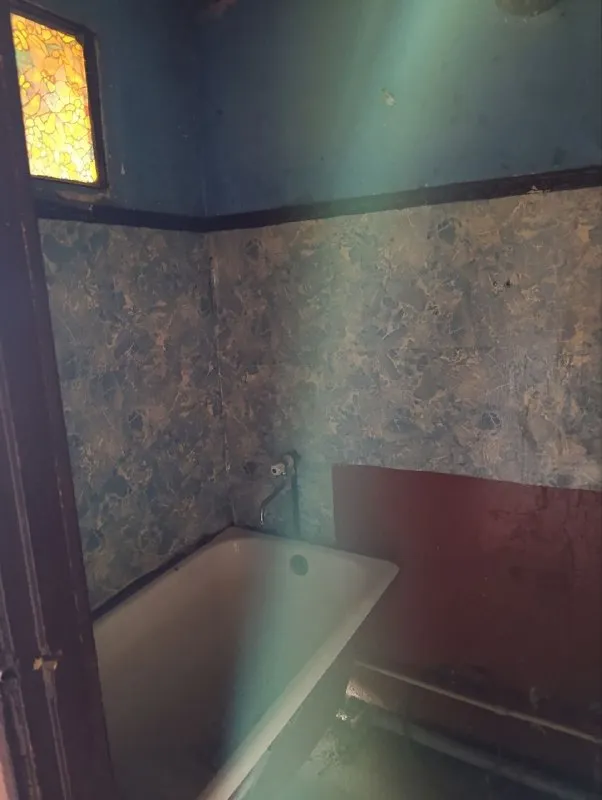 ‼️продажа квартиры‼️ 🏡продается 1-однокомнатная квартира под ремонт г. макеевка днр центрально городской район 🗺ориентир: остановка 28 линия ✅этажность–9/9 жилого дома ✅от собственника, документы готовы к продаже 💴цена: 900.000 рублей торг уместен ‼️ ☎️+7(949) 588-74-71 недвижимость днр - фотография - 8