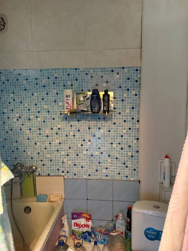 продам 1 ком квартиру пролетарский район ул щетинина 4 7/9 этаж малосемейка квартира под ремонт фотографии реальные 1 200 000₽ +79494113097 @as_01vva telegram - фотография - 5