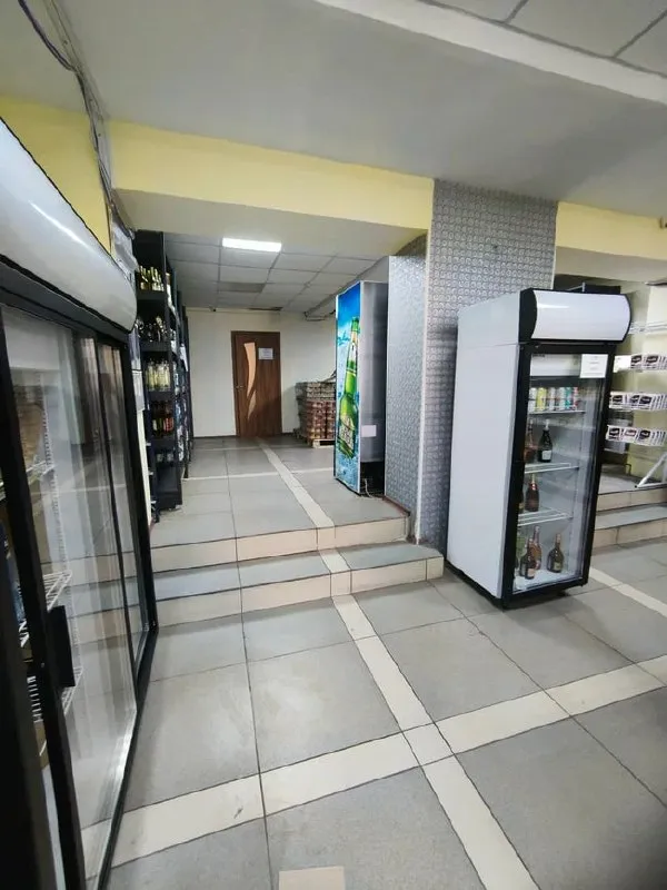 💥аренда помещения 📍ул. артема, шахтерская площадь. встроенное помещение на 1м этаже жилого дома с от... - фотография