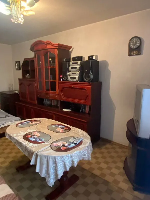 ‼️‼️посуточно‼️‼️ 2- комнатная квартира 📍в самом центре донецка в районе крытого рынка и автостанции с отличной транспортной и торговой инфраструктурой ✅в наличии все удобства для комфортного проживания ✅приоритет семейным парам 💸цена 5000 руб *️⃣нюансы по скидкам в зависимости от количества суток и людей обсуждаются по телефону все вопросы по телефону +79493269316, вадим недвижимость днр - фотография - 5