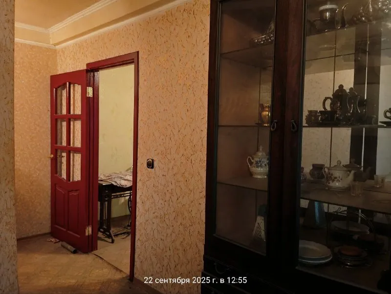 продам 1-но комн. квартиру на бирюзова-1. 1/5 этажного. жилое состояние. газовая колонка. окна дерев... - фотография