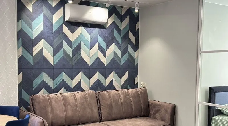 сдам уютную евродвушку 🌇донецк, в ворошиловском районе, ориентир студгородок📍 ✅сдается впервые, в 2019 году сделан капитальный ремонт. ❗️сдается только на длительный срок от 3-х месяцев. ✅площадь квартиры 48 кв. , также есть застекленная лоджия. ✅расположена на 4 этаже 9-тиэтажного дома. ✅соседи тихие, над квартирой никто не живет. ✅полностью укомплектованная кухня и ванная комната, квартира готова для проживания. 💦вода по графику района, рассмотрим установку накопительного бака! 💰цена 35.000 ₽ +к/у. , залог обсуждаемый. 📲☎️+79494858391 или тг - ан подписаться | дать объявление - фотография - 4