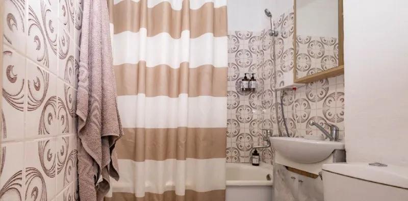 сдам двухкомнатную квартиру 🌇донецк, калининский район📍 ✅площадь 49кв. м, 3 этаж многоэтажного дома. ✅полностью меблирована и готова к проживанию. ✅проведен высокоскоростной интернет, также установлен бойлер. ✅рассмотрим ответственных и платежеспособных людей, без больших домашних животных. соседи тихие и дружелюбные, на этаже сверху никто не проживает. 💰цена 31.000 ₽ залог 100% от стоимости, можно разбить на 2 месяца. по всем вопросам обращайтесь по телефону или в телеграмм 📲☎️+79494858391 агентство подписаться | дать объявление - фотография - 6