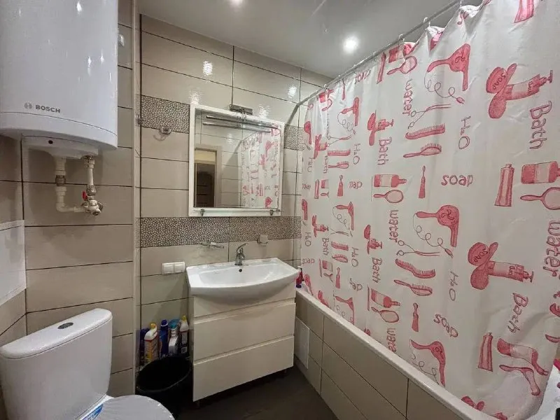 продам 4х-комнатную квартиру 🌇донецк по адресу: пр. красногвардейский 38а. 📍 ✅новостройка❗️ ✅квартира полностью готова к проживанию, все документы в порядке. ✅утеплённые наружные стены толщиной 15 см. все окна и балконный блок заменены на трёхкамерные стеклопакеты. ✅установлена дорогая входная дверь с замком mottura и видеодомофоном. 💦в квартире есть бойлер bosch на 100 литр. .. /telegram. org/img/emoji/40/e29c85.png')">✅электрика выполнена профессионально: на каждую комнату и крупную технику установлены отдельные автоматы, а также установлен отсекатель перепадов давления. ✅этаж 8/10 👍в шаговой доступности отстроенный парк «марабушта» с детскими и спортивными площадками. 💰цена: 10 400 000 рублей. 📲☎️+79497059697 ан новый донбасс подписаться  |  дать объявление - фотография - 6