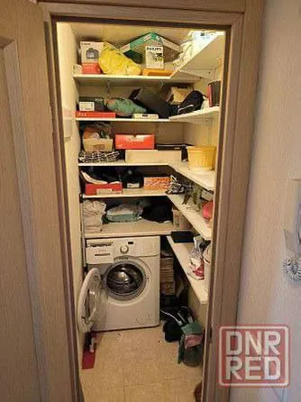 срочная продажа 1 ком. квартиры 🌇донецк, на дзержинского📍 ✅состояние: косметический ремонт, заменены окна, двери, полностью обновлён балкон, отопление, сантехника и проводка. 📑документы: готовы к сделке. ✅квартира светлая, тёплая, готова к проживанию. 34 кв. м 👍отличный вариант как для собственного проживания, так и под сдачу в аренду. 📍расположение: центральный район — удобная инфраструктура, магазины, школы, транспорт. ✅этажность: 8/9 💰стоимость: 3,2 млн. ₽ не упустите шанс приобрести комфортное жильё в хорошем районе❗️ 📲☎️+7949 7425037 александр ан новый донбасс подписаться | дать объявление - фотография - 2