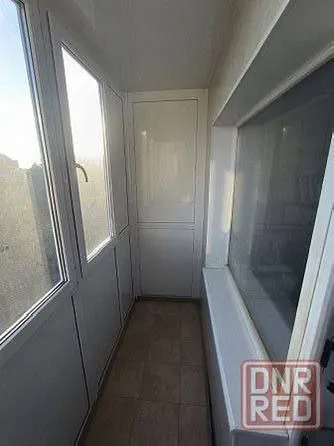 срочная продажа 1 ком. квартиры 🌇донецк, на дзержинского📍 ✅состояние: косметический ремонт, заменены окна, двери, полностью обновлён балкон, отопление, сантехника и проводка. 📑документы: готовы к сделке. ✅квартира светлая, тёплая, готова к проживанию. 34 кв. м 👍отличный вариант как для собственного проживания, так и под сдачу в аренду. 📍расположение: центральный район — удобная инфраструктура, магазины, школы, транспорт. ✅этажность: 8/9 💰стоимость: 3,2 млн. ₽ не упустите шанс приобрести комфортное жильё в хорошем районе❗️ 📲☎️+7949 7425037 александр ан новый донбасс подписаться | дать объявление - фотография - 4