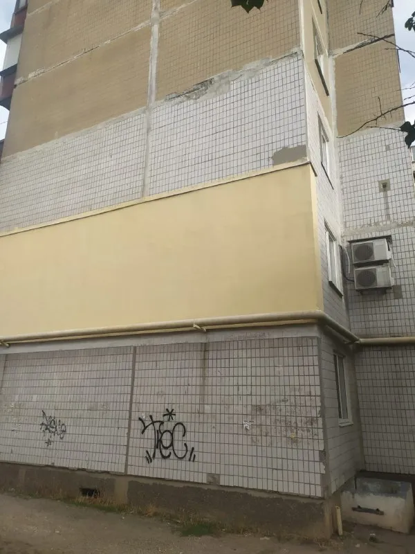 продам 2-х к. квартиру 🌇город донецк, ленинский район, ул. малахова (район дк xxi съезда) ⚡площадь 53,6/30/8,4 м2. ⚡этаж 2/9 ❗вода круглосуточно❗ ⚡качественный ремонт, мебель, быт техника bosch и electrolux, 2 кондиционера, посудомоечная машина ⚡с/узел раздельный. ⚡ теплые полы, балкон застеклён пластик, утепленная внешняя стена ⚡ реальному покупателю разумный торг 📑документы зарегистрированы по рф 💰стоимость 6 950 000 ₽ 📲☎️+79493241608 валентин, собственник - фотография - 10