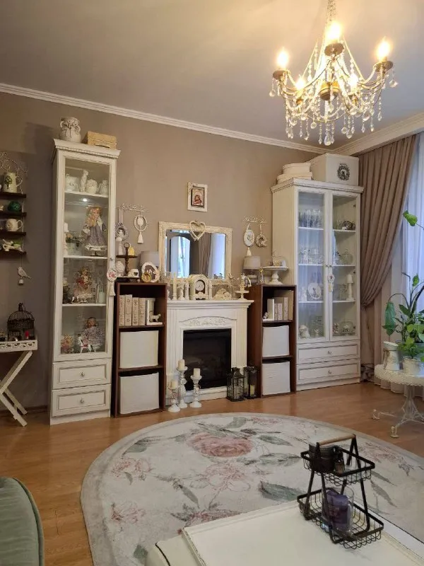 ‼️продажа! площадь ленина ‼️ квартира 2х комнатная, 80 квадратных метров. этажность 8/9ти. дом построен по спецпроекту. квартира с ремонтом, спец планировка. вода идет. у квартиры своя аура, живая. в декор квартиры вложена душа. шикарное местоположение! площадь ленина, филармония, 5 минут прогулочным шагом и бульвар пушкина. транспортная развязка в любую сторону города. документы готовы! собственник на сделке. цена 11,500,000р + торг уместен. +79493282386 ольга ан - фотография - 3