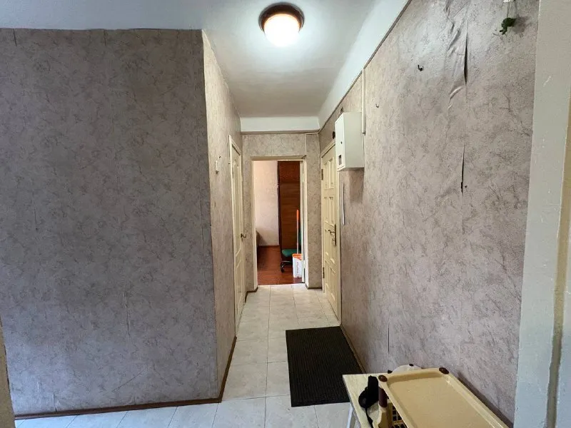 ‼️аренда! набережная ‼️ аренда! 2х ком. б. шевченко, гостиница рамада. этажность 4-5 ти, вода по графику. чистая и теплая квартира, много спальных мест. рядом остановки транспорта, магазины, рынок. цена 22,000р + коммунальные. +79493268382 виктория ан - фотография - 3