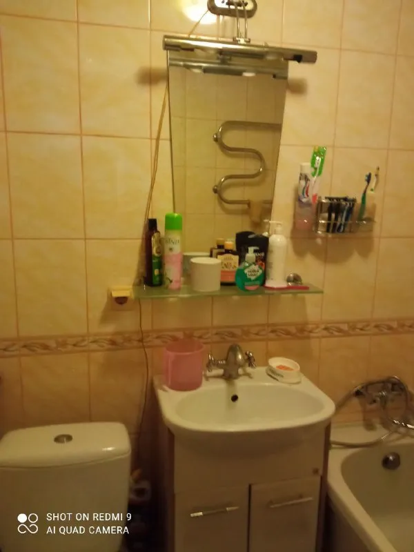 посуточно 2-х комн. квартира 🌇центр прибытия в город донецк, южный автовокзал. цирк оцкб📍 ✅с ремонтом мебелью и бытовой техникой полностью укомплектована!!!💯 ✅все что вам понадобиться все есть!!!💯 тв плазма домашний кинотеатр холодильник машинка автомат духовой шкаф электрический чайник микроволновая печь кондиционер 4 спальных места вода горячая интернет wi-fi. 👍отличное месторасположение дома рядом вся инфраструктура супермаркет банк остановки общественного транспорта парк щербакова оцкб!!! 💰цена 3000 ₽ 💐 буду рада вас встретить!!! 📲☎️+79494307494 хозяйка подписаться | дать объявление - фотография - 7