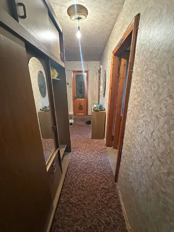 Продам 4-х комнатную квартиру 🌇донецк, калининский район, сквер строитель! 📍 ✅этаж 3/9ти этажки ✅3 л... - фотография