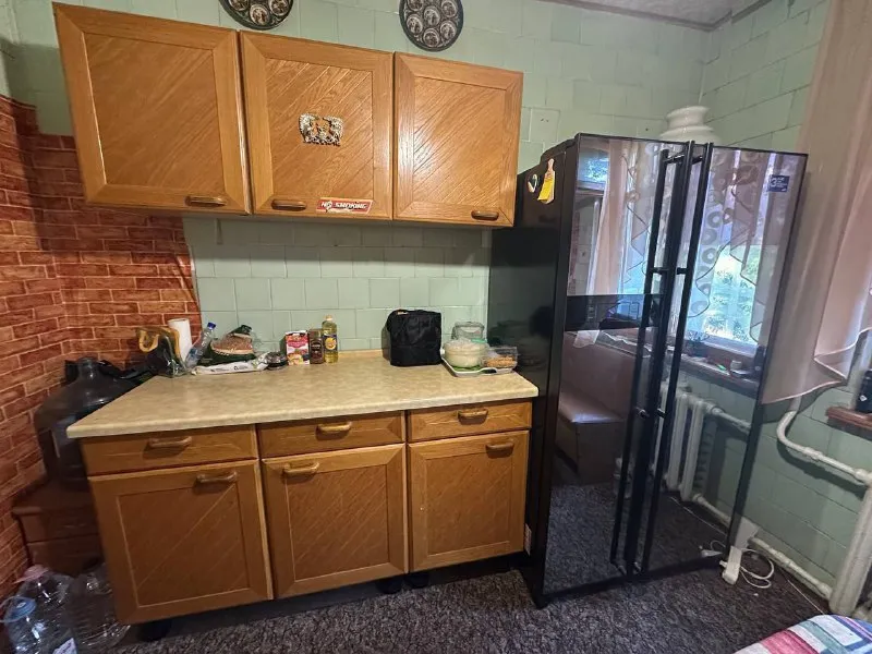 Продам 4-х комнатную квартиру 🌇донецк, калининский район, сквер строитель! 📍 ✅этаж 3/9ти этажки ✅3 лоджии 🔥 📍удобная локация, рядом сквер, магазины, остановки транспорта, аптеки, в шаговой доступности детсады и школы. ✅квартира в хорошем состоянии 🎁остается мебель и быт техника. 📑документы готовы! 💰стоимость 6 500 000 ₽ 📲☎️+79494181407 галина ан подписаться  |  дать объявление - фотография - 9