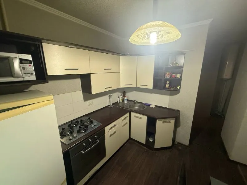 продам уютную двухкомнатную квартира с ремонтом❗️ 🌇красногвардейский р-н мкр. калининский 2📍 📑документы готовы к сделке собственник в городе ❗️ 📍удобная транспортная развязка в 3-х минутах от мотеля 👍квартира после ремонта, отличное состояние ✅заменены все коммуникации ✅новая проводка ✅изолированные комнаты ✅установлена водонакопительная система ✅в шаговой доступности есть все необходимое для жизни: супермаркеты, детский садик 💰цена: 4.790.000 ₽ торг❗️ 📲☎️ +79493005543 подписаться | дать объявление - фотография - 6