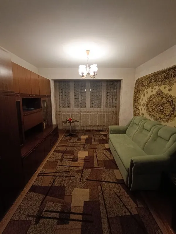 продам 3-комнатную квартиру 🌇в г. макеевка, мкрн. центральный 📍 👍идеальное решение для семьи или тех, кто ценит комфорт и развитую инфраструктуру. 📍самый центр города. ✅общая площадь — 62 м², ✅4 этаж 9-этажного дома. преимущества этого жилья: - светлый, уютный интерьер, чистая квартира. - пластиковые окна и застекленный балкон для дополнительного комфорта - современные пластиковые трубы и надежные инженерные системы - дом проходит программу реконструкции ❗️ - металлическая дверь — безопасность и спо. .. )">🎁 мебель и техника остаются — заезжайте и живите без дополнительных затрат инфраструктура и удобства: - в шаговой доступности две автостанции общественного транспорта - магазины, школа, детский сад — всё вблизи - развитая транспортная развязка и удобный выезд из района 📑документы готовы к сделке отсутствие долгов и обременений 💰цена: 6 000 000 ₽, торг уместен звоните прямо сейчас, чтобы организовать просмотр и стать обладателем этого замечательного жилья! 📲☎️ +7 949 416-89-33 евгений, ан «терем» подписаться | дать объявление - фотография - 2