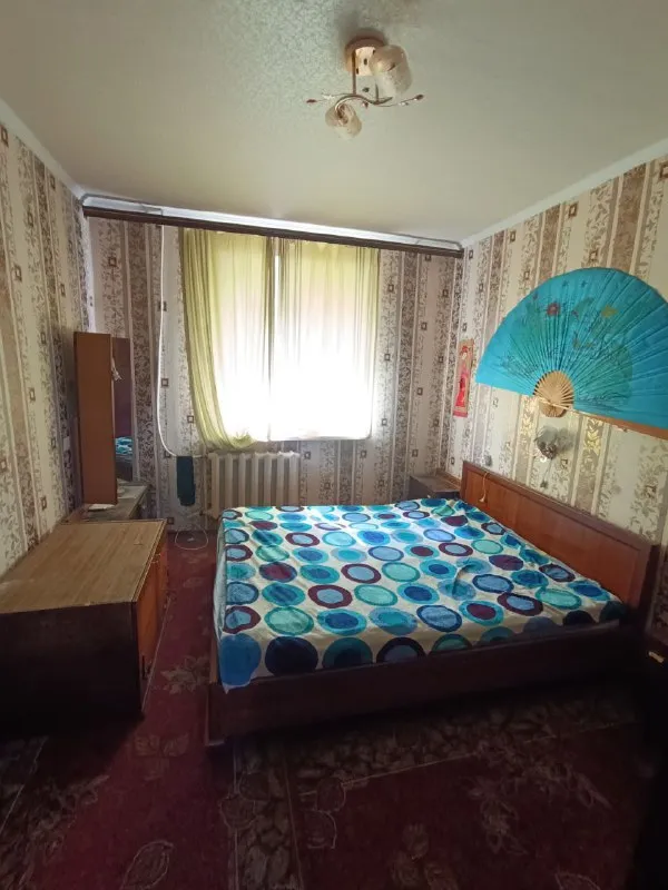 аренда двухкомнатной квартиры 🌇днр, город макеевка. восточный, ул. курская. 📍 ✅площадь 50 м2. 💦 вода по графику ✅ этаж 3/9 ✅ водонагревательный бак ✅ большой балкон ✅ хорошие соседи ✅ м. .. kground-image:url('//telegram. org/img/emoji/40/e29d97.png')">❗️ все необходимое для жизни есть ✅развитая инфраструктура остановка, школа, рынок, магазины, парковка, все находится рядом с домом. до центра 10 мин на автобусе. 💰цена 15.000 ₽ + к/у + агентские 📲☎+7949-416-89-33 евгений ан терем подписаться | дать объявление - фотография - 2