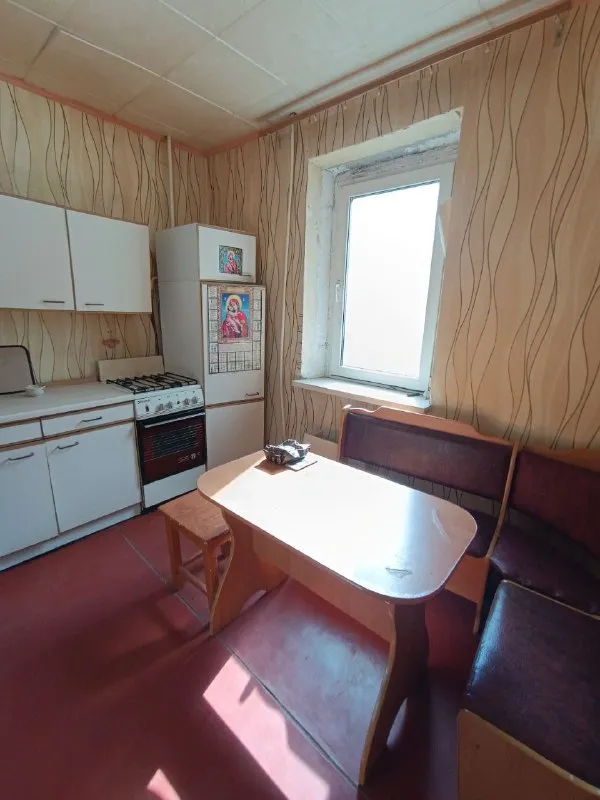 аренда двухкомнатной квартиры 🌇днр, город макеевка. восточный, ул. курская. 📍 ✅площадь 50 м2. 💦 вода по графику ✅ этаж 3/9 ✅ водонагревательный бак ✅ большой балкон ✅ хорошие соседи ✅ м. .. kground-image:url('//telegram. org/img/emoji/40/e29d97.png')">❗️ все необходимое для жизни есть ✅развитая инфраструктура остановка, школа, рынок, магазины, парковка, все находится рядом с домом. до центра 10 мин на автобусе. 💰цена 15.000 ₽ + к/у + агентские 📲☎+7949-416-89-33 евгений ан терем подписаться | дать объявление - фотография - 7