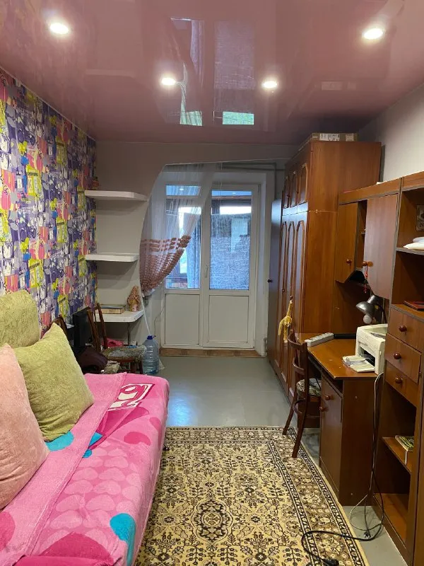 ‼️продажа квартиры‼️ 🏡продажа комнатная квартира г. Енакиево днр пгт карло-марксово, ул. Юбилейная ✅этажность–5/5 жилого дома ✅общая площадь–45.9 м2 ✅крыша не течёт жилое состояние пластиковые окна ✅железная входная дверь рядом остановка общественного транспорта, магазины, детский садик, школа 🧾документы готовы 🔥собственник 💴цена: 1🍋300.000 рублей ☎️+7(949) 485-97-71 недвижимость днр - фотография - 3