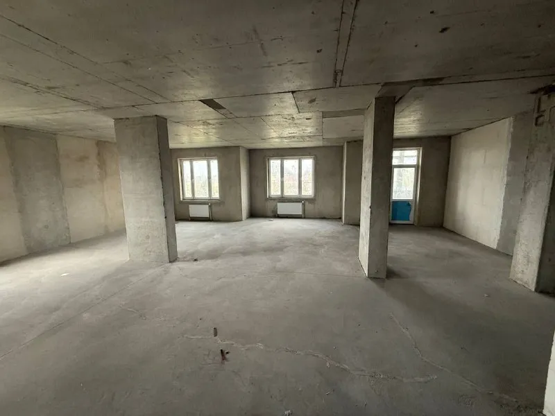 Продажа квартиры в новострое 🌇донецк, центр панфилова 21 корпус 1-жк «центральный »📍 ❗️так же продается идентичная квартира этажом ниже❗️ ✅консьерж, паркинг видеонаблюдение 👍красивый вид из окна ✅высокие потолки, удобная планировка ✅этаж 9 ✅общая квадратура 130 кв. М - фотография - 2