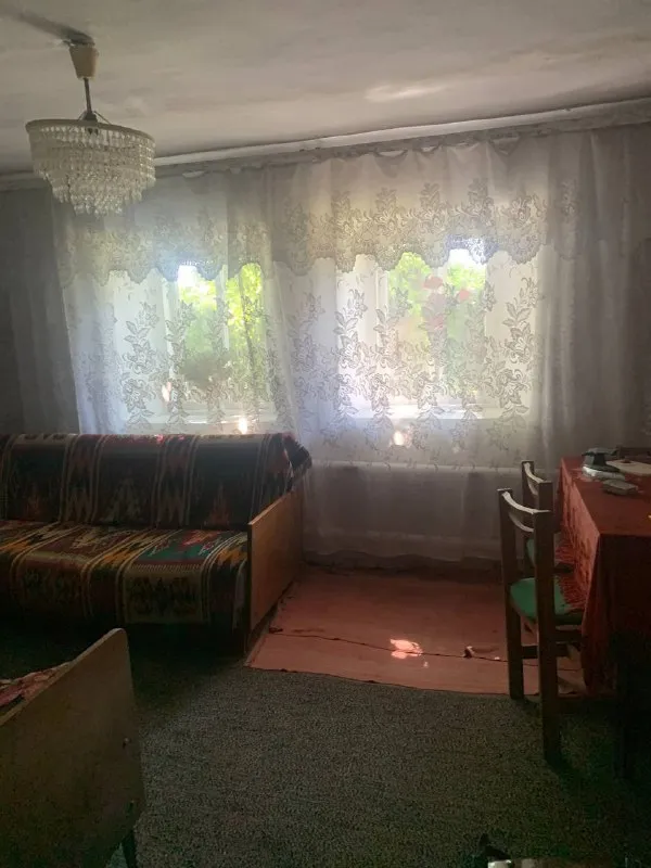 Продам дом (гараж, летняя кухня) буденновский район ул кибальчича 7 8 соток земли газ, сливная яма,... - фотография