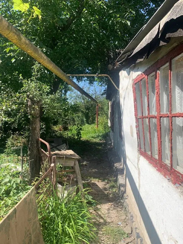 Продам дом (гараж, летняя кухня) буденновский район ул кибальчича 7 8 соток земли газ, сливная яма, свет, вода туалет на улице документы готовы 800 000₽ +79494113097 алина @as_01vva telegram - фотография - 6